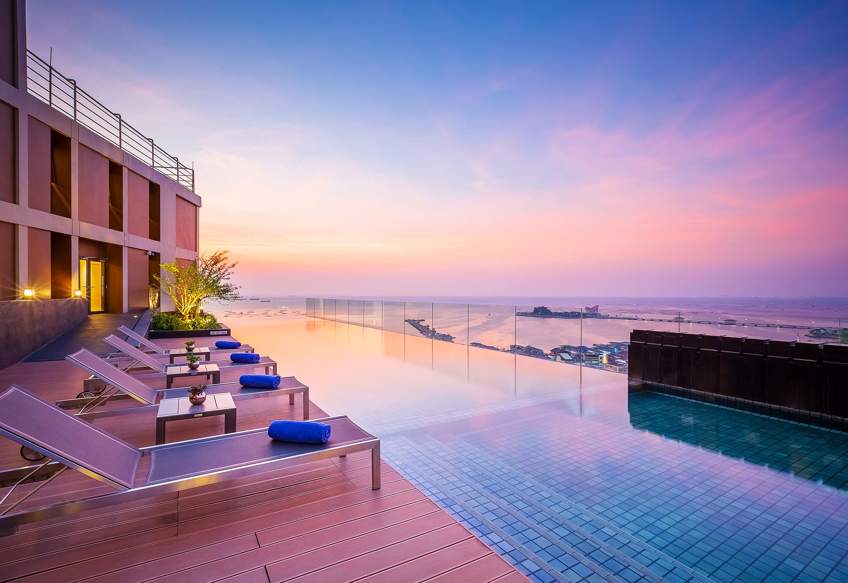 Somerset Harbourview Sri Racha Si Racha Exterior foto